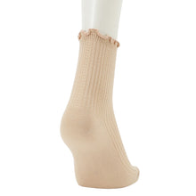 ふくふくにゃんこ メロウ刺繍クルーソックス