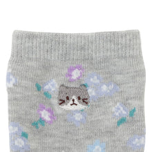 ふくふくにゃんこ 花柄刺繍クルーソックス