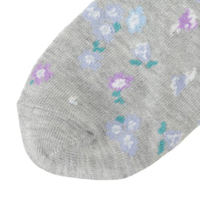 ふくふくにゃんこ 花柄刺繍クルーソックス