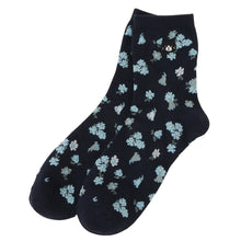 ふくふくにゃんこ 花柄刺繍クルーソックス