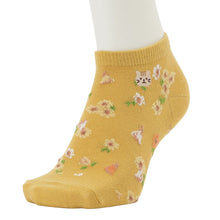 ふくふくにゃんこ 花柄刺繍ショートソックス