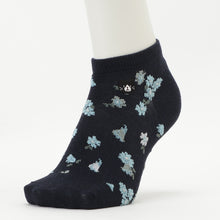 ふくふくにゃんこ 花柄刺繍ショートソックス