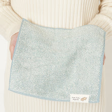 ふくふくにゃんこ  ごろにゃんタオルチーフ