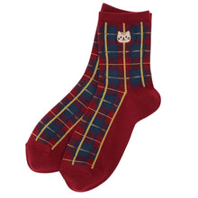 ふくふくにゃんこ チェック刺繍クルーソックス