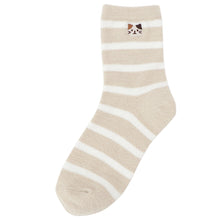 ふくふくにゃんこ ボーダー刺繍モールソックス