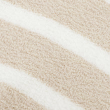 ふくふくにゃんこ ボーダー刺繍モールソックス