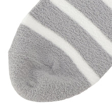 ふくふくにゃんこ ボーダー刺繍モールソックス