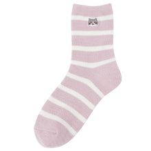 ふくふくにゃんこ ボーダー刺繍モールソックス