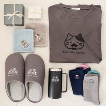 ふくふくにゃんこ ひげにゃんこゆるっとパジャマ