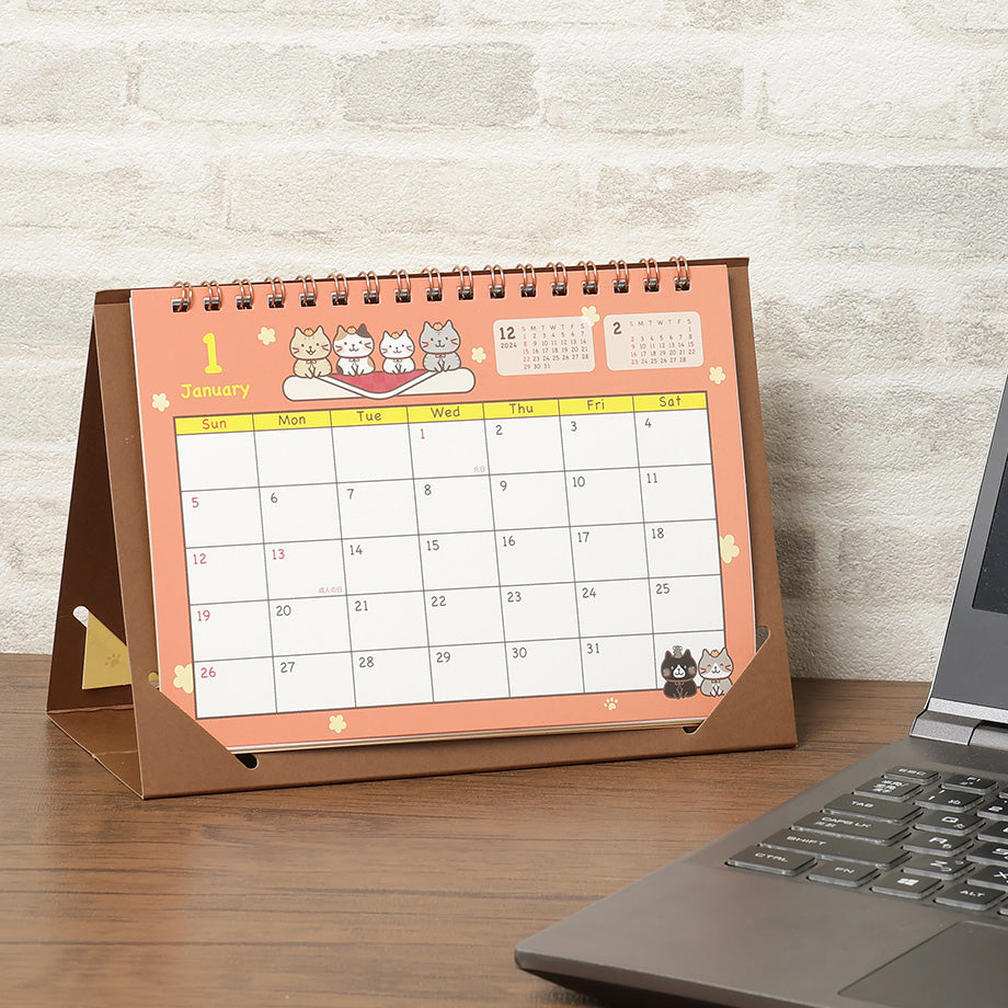 Fuku Fuku Nyanko 2025年卓上カレンダー – HAPiNS online shop