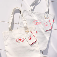 ふくふくにゃんこ いちごリール付きパスケース