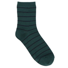 ふくふくにゃんこ 細ボーダー刺繍クルーソックス