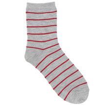 ふくふくにゃんこ 細ボーダー刺繍クルーソックス