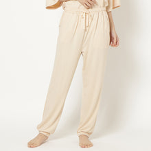 ふくふくにゃんこ きごこちリラフワ パジャマ