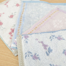 ふくふくにゃんこ フラワータオルチーフ