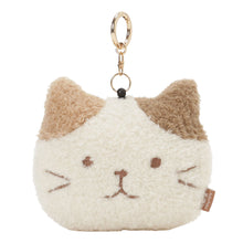 ふくふくにゃんこ ぽわぽわリール付きパスケース