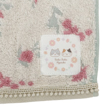 ふくふくにゃんこ フラワータオルチーフ