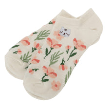 ふくふくにゃんこ  花柄刺繍ショートソックス