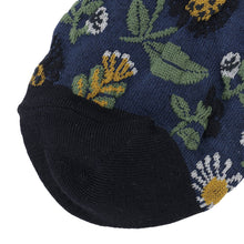 ふくふくにゃんこ  花柄刺繍ショートソックス