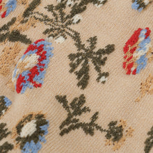 ふくふくにゃんこ  花柄刺繍ショートソックス