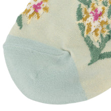 ふくふくにゃんこ  花柄刺繍ショートソックス