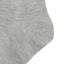 ふくふくにゃんこ  穴があきにくいクルーソックス