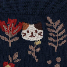 ふくふくにゃんこ 花柄刺繍クルーソックス