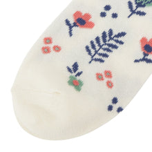 ふくふくにゃんこ 花柄刺繍クルーソックス