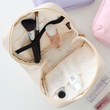 ふくふくにゃんこ おかおさがら自立するポーチ