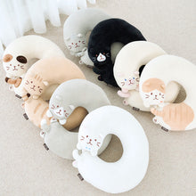 ふくふくにゃんこ なついてネックピロー