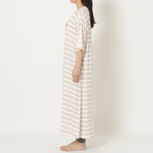 ふくふくにゃんこ ひょっこりとろけるワンピース