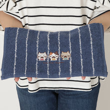 ふくふくにゃんこ ひげにゃんこフェイスタオル