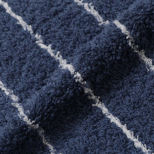 ふくふくにゃんこ ひげにゃんこバスタオル