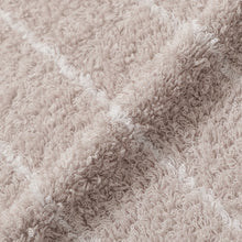 ふくふくにゃんこ ひげにゃんこバスタオル