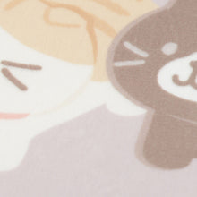 ふくふくにゃんこ みつめてシートクッション