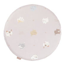 ふくふくにゃんこ みつめてシートクッション