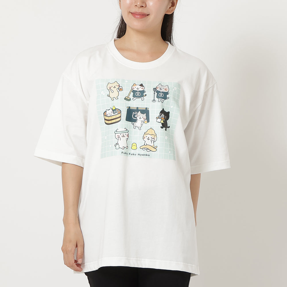 ふくふくにゃんこ ふくふくの湯Tシャツ【WEB限定】 – HAPiNS online shop