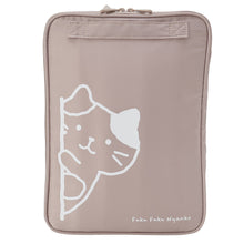ふくふくにゃんこ ひょっこりメッシュ タブレットケース メッシュポケット付き・二層式収納