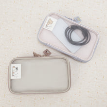 ふくふくにゃんこ ひょっこりメッシュ ガジェットポーチ 二層式収納