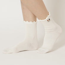 ふくふくにゃんこ 吸湿発熱メロウ刺繍クルーソックス