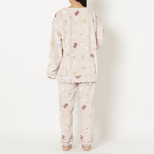 ふくふくにゃんこ フランネル被りパジャマ