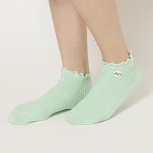 ふくふくにゃんこ メロウ刺繍ショートソックス