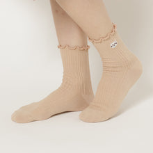 ふくふくにゃんこ メロウ刺繍クルーソックス