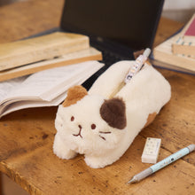 ふくふくにゃんこ  ぬいぐるみペンポーチ(ミケランジェロ・チャチャ丸)