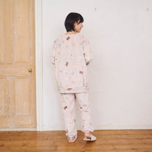 ふくふくにゃんこ フランネル被りパジャマ