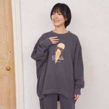 ふくふくにゃんこ プリントスウェットワイドトレーナー