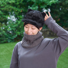 しっぽ付き猫耳ファーキャップ