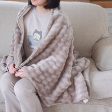 ふくふくにゃんこ とろけるぽこぽこブランケット Lサイズ 【2026_秋冬】