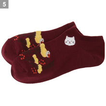 ふくふくにゃんこ 花柄スニーカーソックス