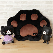 Fuku Fuku Nyankoクロ助肉球クッション